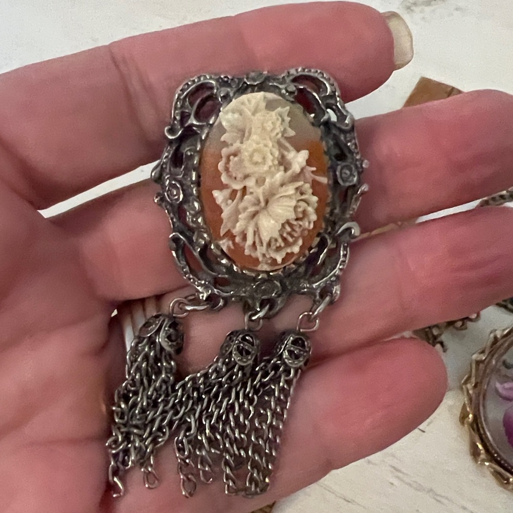 Lot Vintage Costume Cameo Avon Serena rose mirror reverse painted brooch pendant - Picture 2 of 13